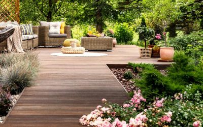 Les avantages d’une terrasse bien conçue pour votre espace extérieur